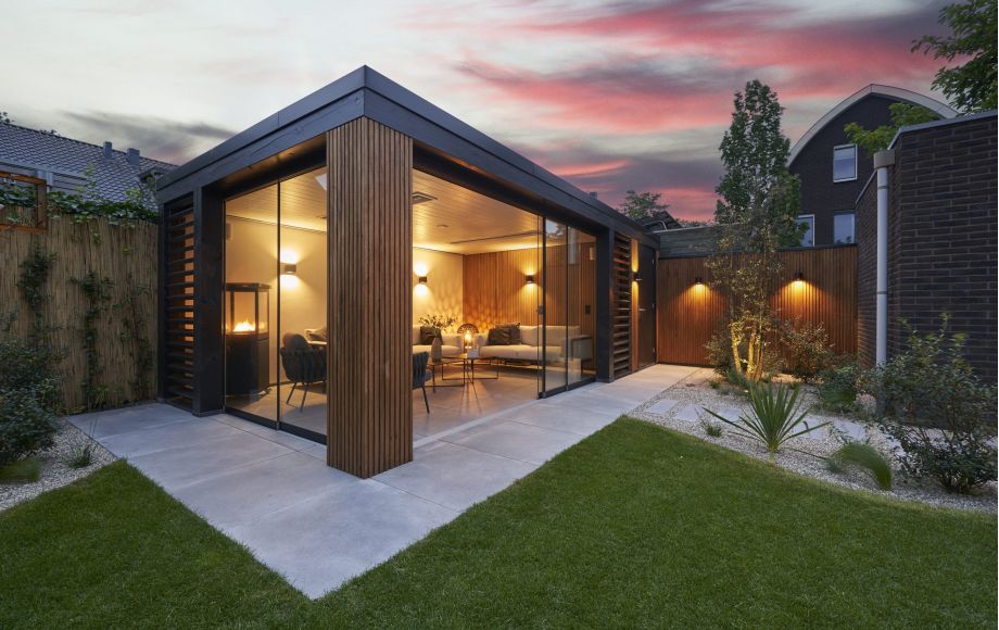Luxe loungetuin in Apeldoorn