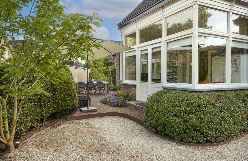 Tuin karakteristieke jaren 20 villa